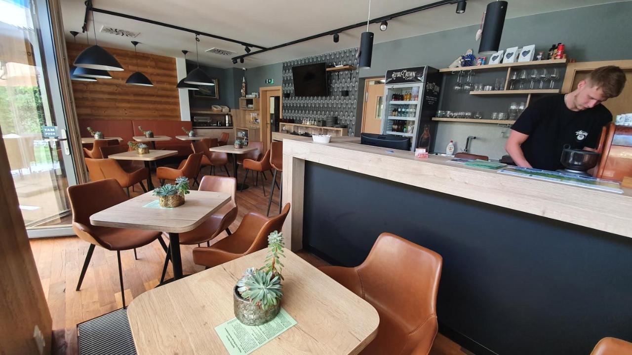 Cozy Studio With Netflix - Apartmanovy Dom Bernard Vysoké Tatry Exteriör bild